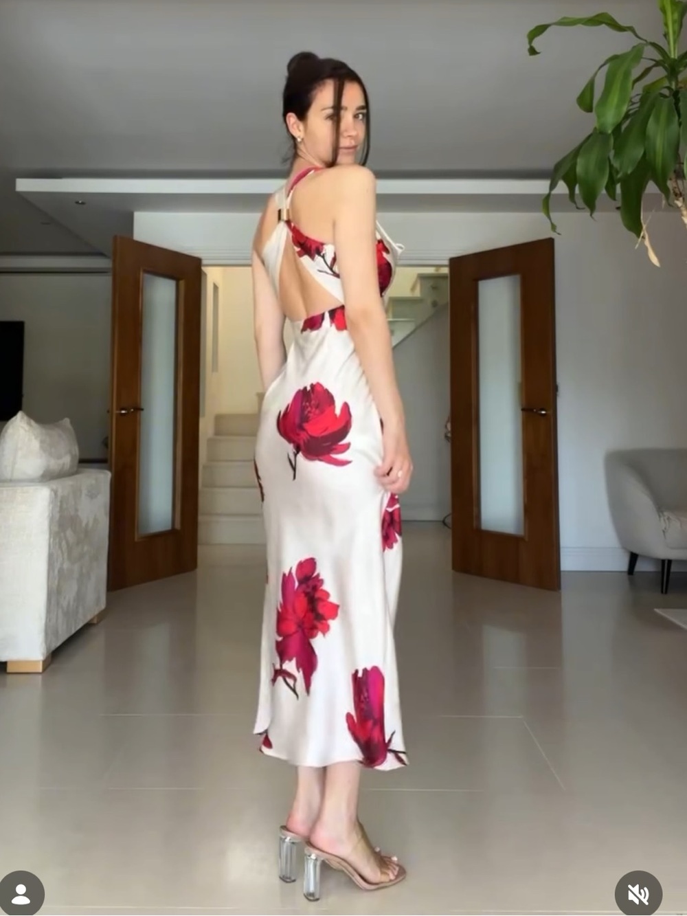 VIRAL 🎄NEW ZARA SATIN PRINT BOHO DRESS SIZE S
🚨FIRM PRICE NO DISCOUNT - Picture 8 of 13